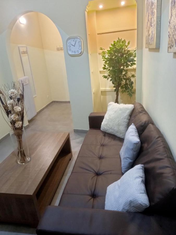 Koukaki-Acropolis Roomy With A Private Veranda Apt. Atenas Exterior foto