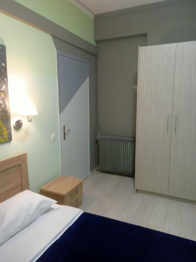 Koukaki-Acropolis Roomy With A Private Veranda Apt. Atenas Exterior foto