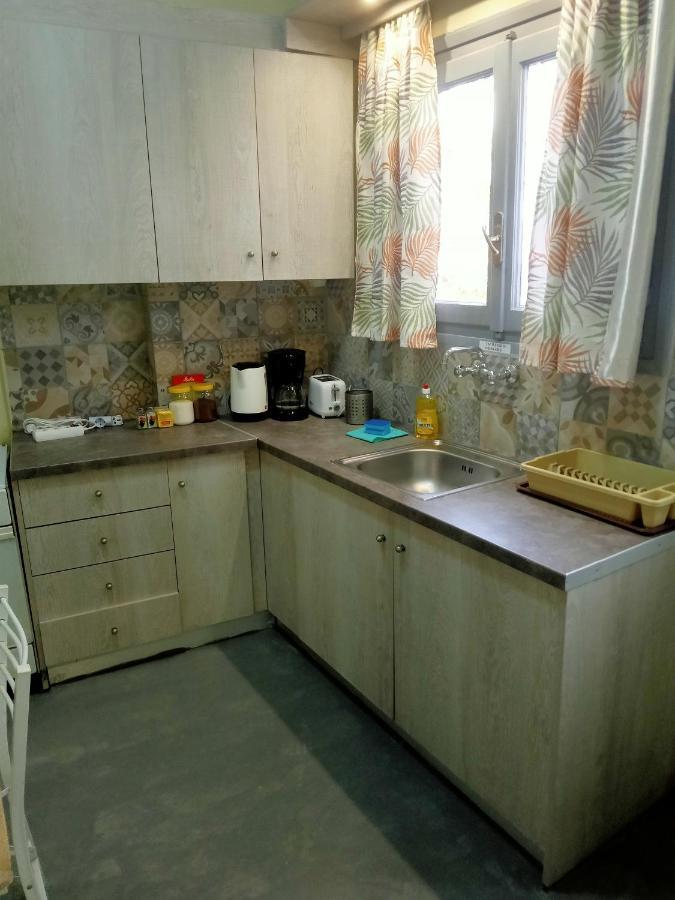 Koukaki-Acropolis Roomy With A Private Veranda Apt. Atenas Exterior foto